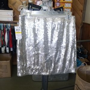 Nwt womens skirt sz med
